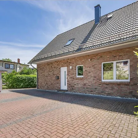 Sandhase Og Apartment